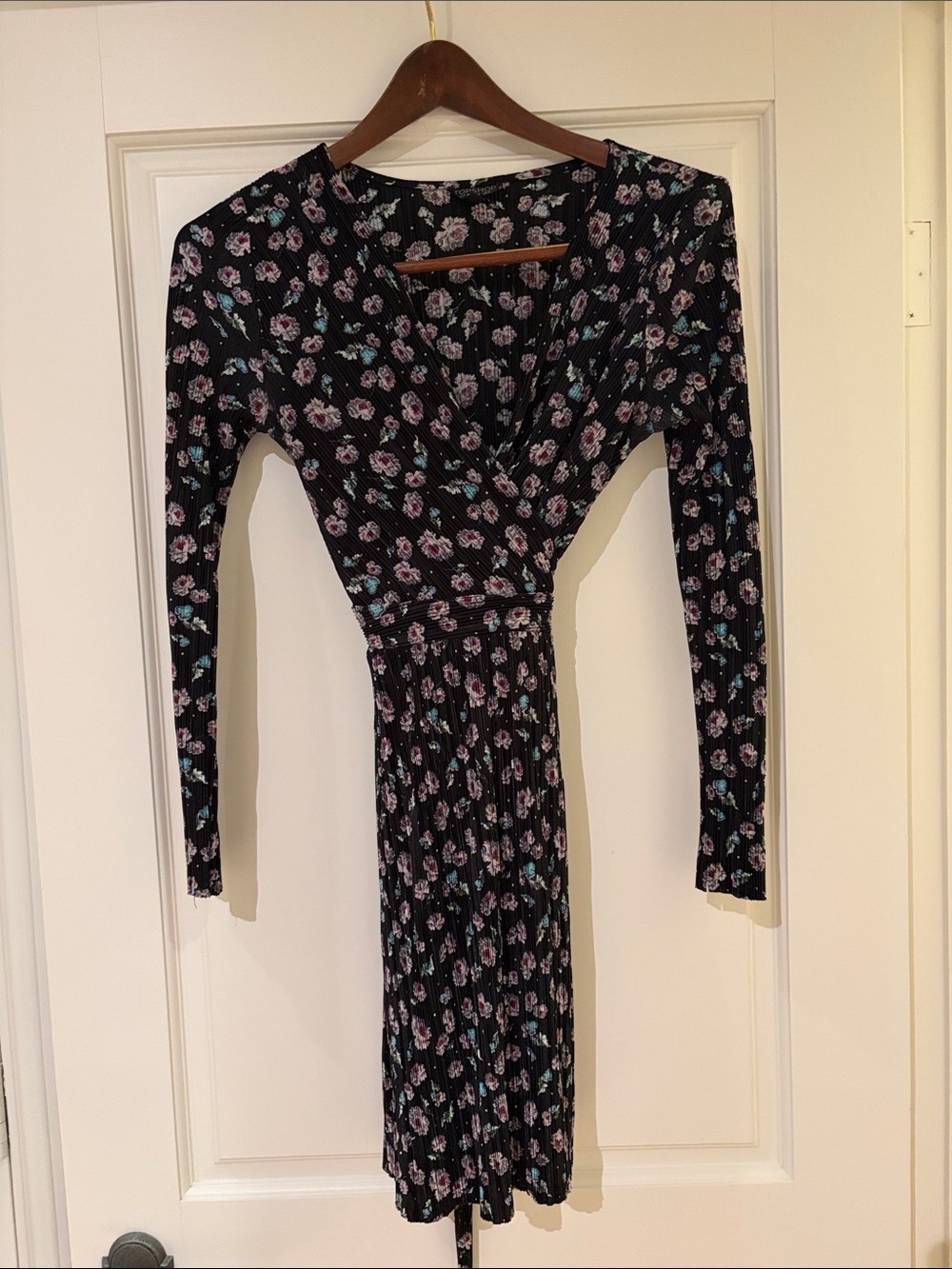 Topshop Black Long-Sleeve Floral Wrap Midi Dress